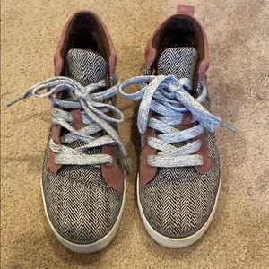 Toms Sneakers